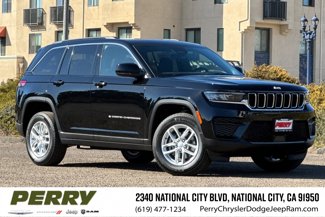 New 2025 Jeep Grand Cherokee Laredo X w/ Luxury Tech Group I image 1