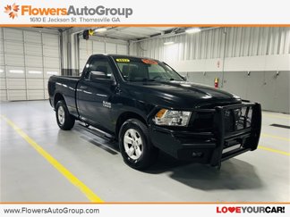 Used 2017 RAM 1500 Express image 1