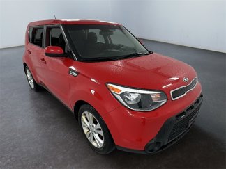 Used 2015 Kia Soul + image 1