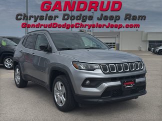 Used 2022 Jeep Compass Latitude w/ Convenience Group image 1
