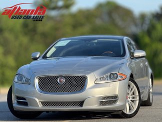Used 2015 Jaguar XJ image 1