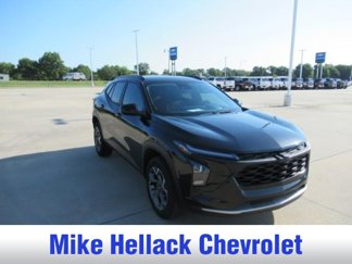 Used 2025 Chevrolet Trax LT image 1
