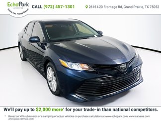 Used 2018 Toyota Camry LE image 1