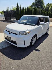 Used 2012 Scion xB image 1