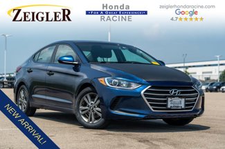 Used 2017 Hyundai Elantra SE image 1