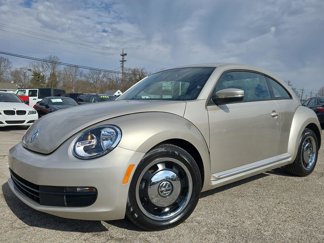 Used 2012 Volkswagen Beetle 2.5 image 1