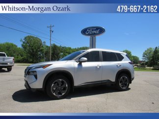 Used 2024 Nissan Rogue SV w/ SV Premium Package image 1