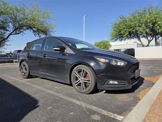 Used 2018 Ford Focus ST w/ Equipment Group 402A image 1