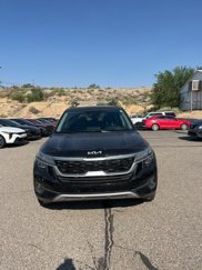 Used 2023 Kia Seltos S w/ Navigation Package image 1