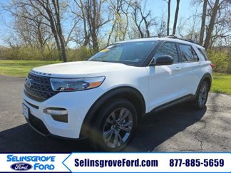 Certified 2022 Ford Explorer XLT w/ Equipment Group 202A image 1