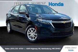 Used 2023 Chevrolet Equinox LS image 1