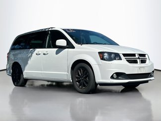 Used 2019 Dodge Grand Caravan GT image 1