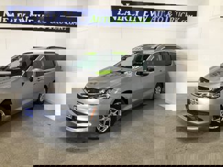 Used 2021 Chrysler Voyager Lxi image 1