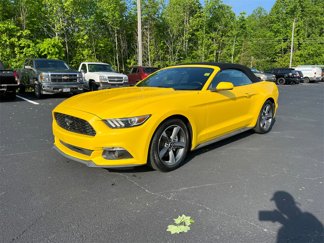Used 2015 Ford Mustang Convertible w/ Equipment Group 051A image 1