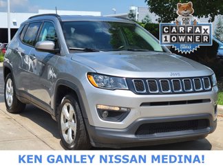 Used 2019 Jeep Compass Latitude image 1