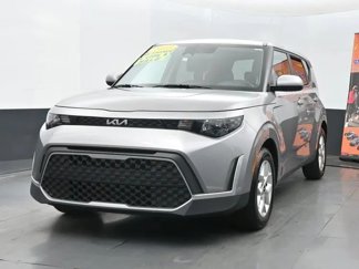 Used 2023 Kia Soul LX w/ Option Group 015 image 1