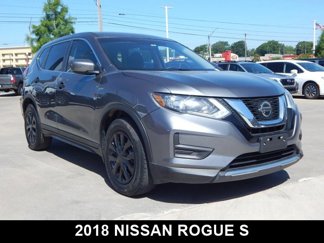 Used 2018 Nissan Rogue S image 1