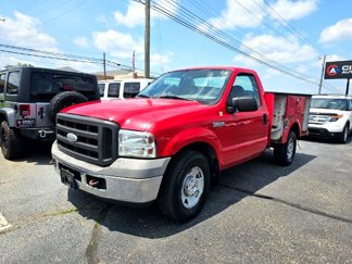 Used 2005 Ford F250 XL image 1