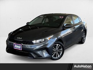 Used 2023 Kia Forte LXS video 1