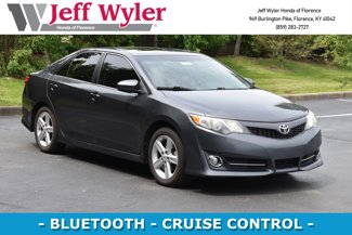 Used 2012 Toyota Camry SE image 1
