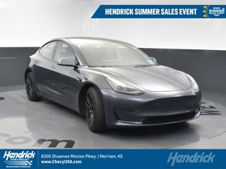 Used 2021 Tesla Model 3 Standard Range Plus image 1