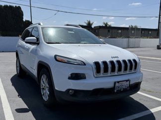 Used 2015 Jeep Cherokee Latitude image 1