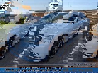 Used 2018 Chrysler 300 Touring L image 1