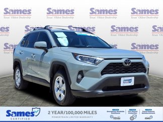 Used 2021 Toyota RAV4 XLE image 1