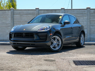 Certified 2024 Porsche Macan image 1