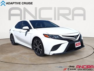 Used 2019 Toyota Camry L image 1