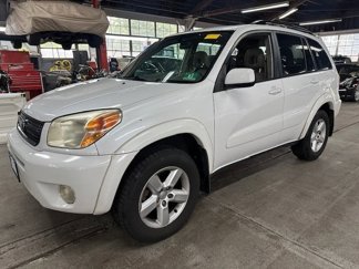 Used 2005 Toyota RAV4 4WD image 1