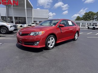 Used 2013 Toyota Camry SE image 1