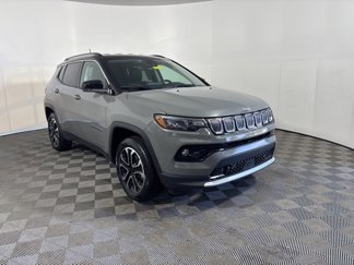 Used 2022 Jeep Compass Limited image 1