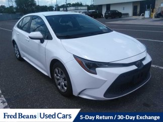 Used 2021 Toyota Corolla LE image 1