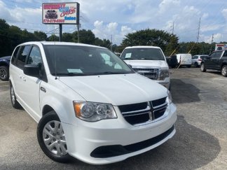 Used 2018 Dodge Grand Caravan SE image 1