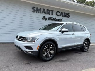 Used 2018 Volkswagen Tiguan SEL image 1