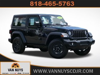 Used 2025 Jeep Wrangler Sport image 1