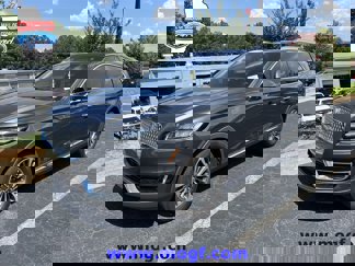 Used 2020 Lincoln Nautilus Reserve image 1