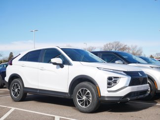Used 2024 Mitsubishi Eclipse Cross ES image 1