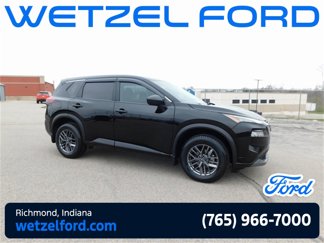 Used 2023 Nissan Rogue S image 1