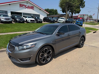 Used 2013 Ford Taurus SHO image 1