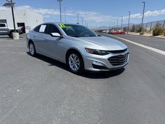 Used 2021 Chevrolet Malibu LT image 1