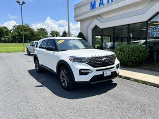 Used 2022 Ford Explorer XLT w/ Equipment Group 202A image 1