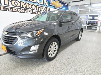 Used 2020 Chevrolet Equinox LT w/ Driver Convenience Package image 1