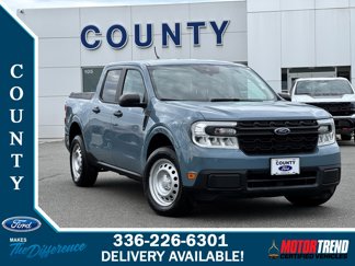 Used 2022 Ford Maverick XL image 1