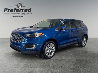 Used 2022 Ford Edge Titanium image 1