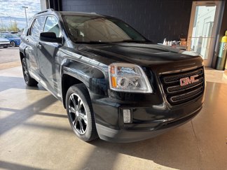Used 2017 GMC Terrain SLT w/ Open Road Package image 1
