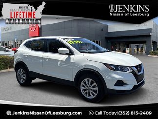 Used 2022 Nissan Rogue Sport S image 1