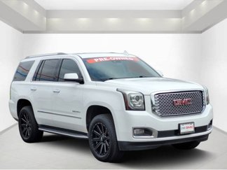 Used 2017 GMC Yukon Denali image 1