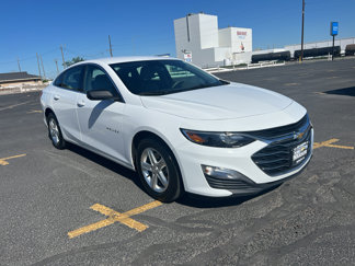 Used 2023 Chevrolet Malibu LS image 1